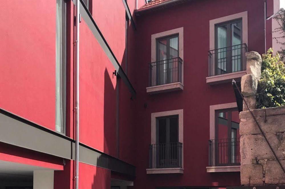 Exe Almada Porto Hotel Exterior photo